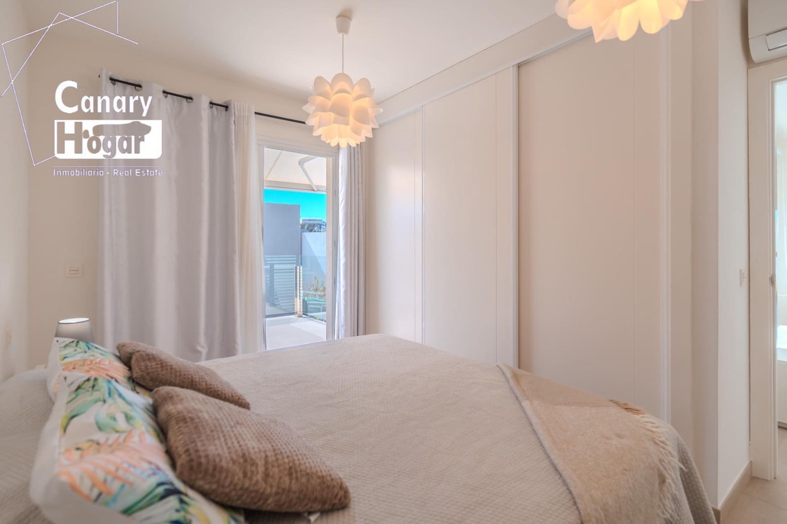 3 soveværelse Villa til salg i Playa Paraiso med swimmingpool - € 1.100.000 (Ref: 9232663)