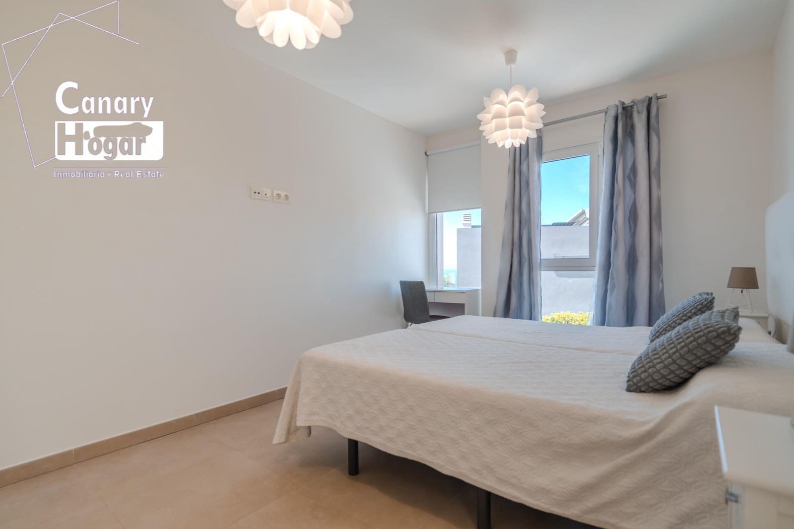 3 soveværelse Villa til salg i Playa Paraiso med swimmingpool - € 1.100.000 (Ref: 9232663)