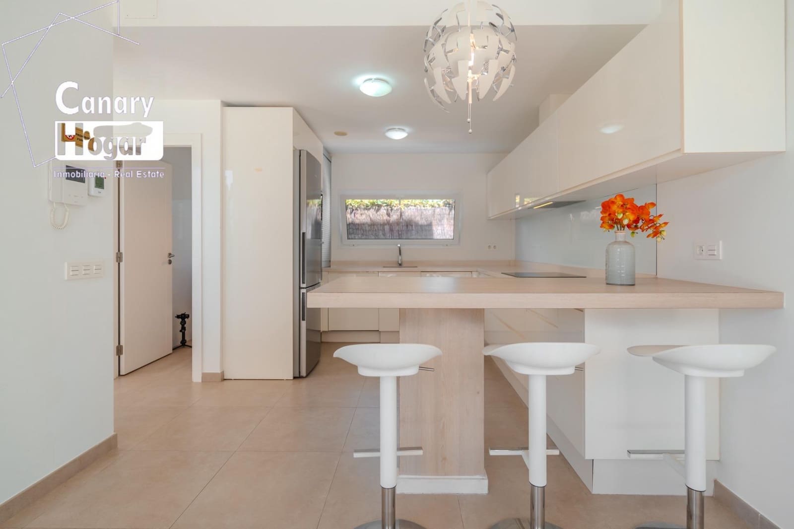 3 soveværelse Villa til salg i Playa Paraiso med swimmingpool - € 1.100.000 (Ref: 9232663)