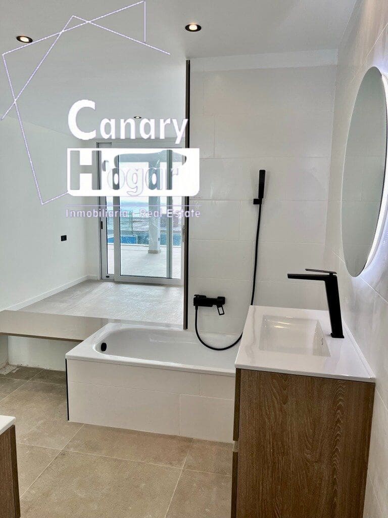 3 quarto Apartamento para venda em Costa del Silencio com piscina garagem - 718 000 € (Ref: 9240049)