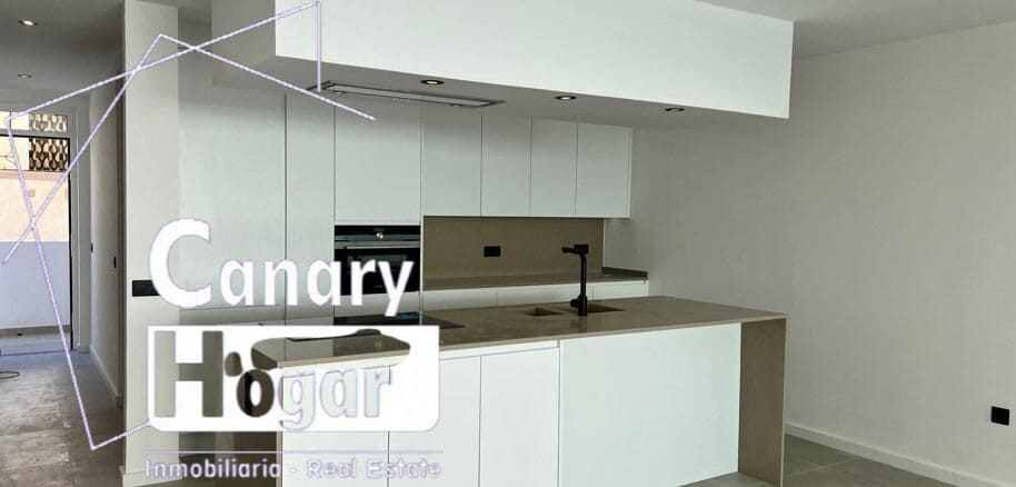 3 quarto Apartamento para venda em Costa del Silencio com piscina garagem - 718 000 € (Ref: 9240049)