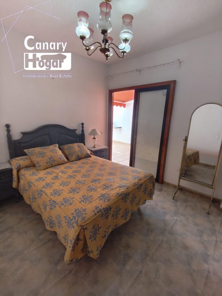 3 soverom Leilighet til salgs i Los Cristianos med svømmebasseng garasje - € 549 000 (Ref: 9266456)