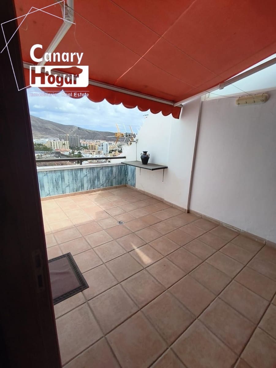 3 soverom Leilighet til salgs i Los Cristianos med svømmebasseng garasje - € 549 000 (Ref: 9266456)