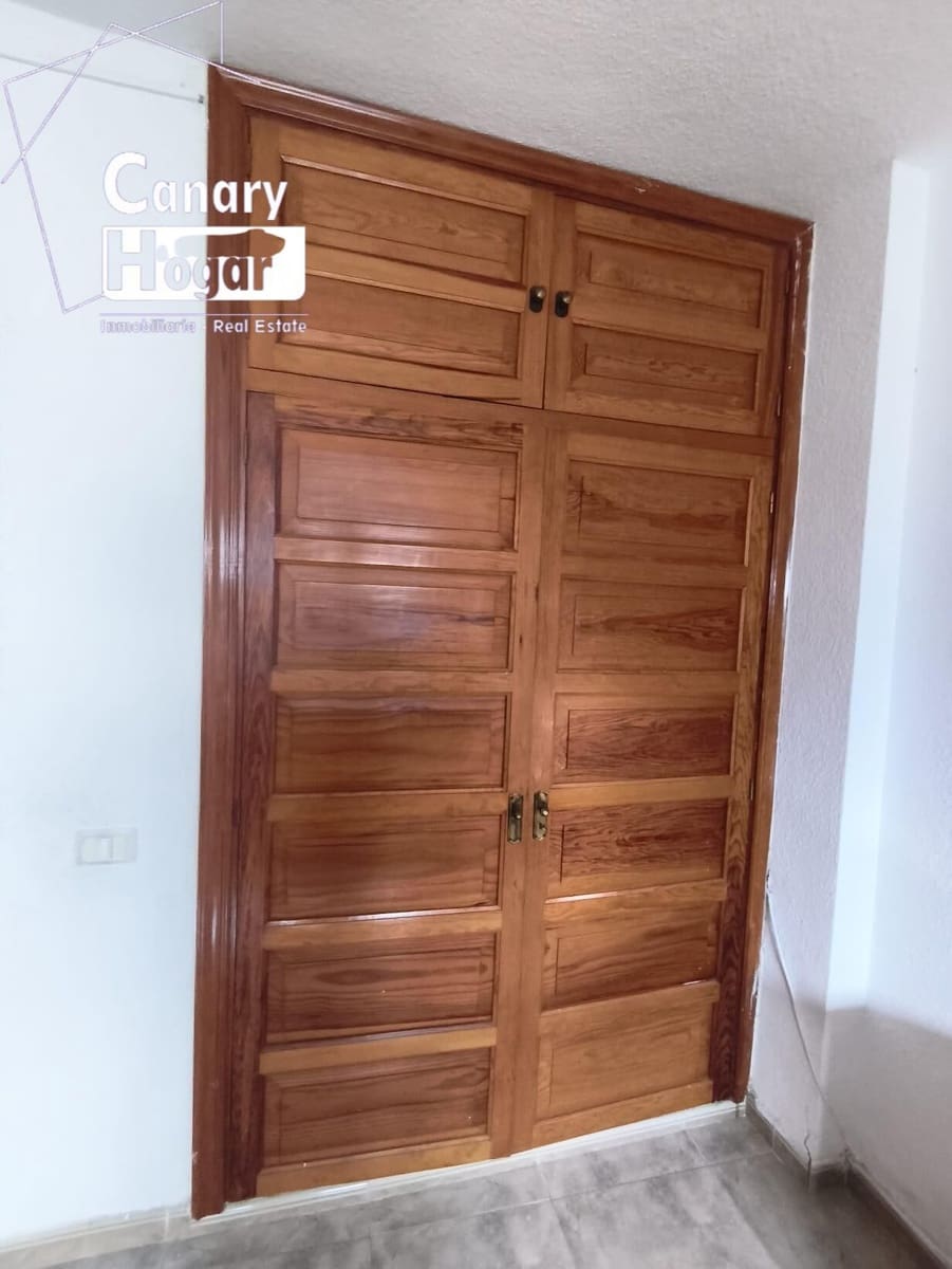 3 soverom Leilighet til salgs i Los Cristianos med svømmebasseng garasje - € 549 000 (Ref: 9266456)