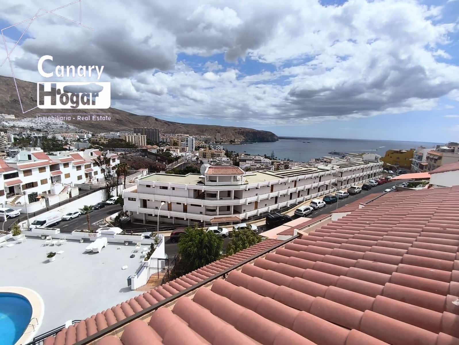 3 soverom Leilighet til salgs i Los Cristianos med svømmebasseng garasje - € 549 000 (Ref: 9266456)