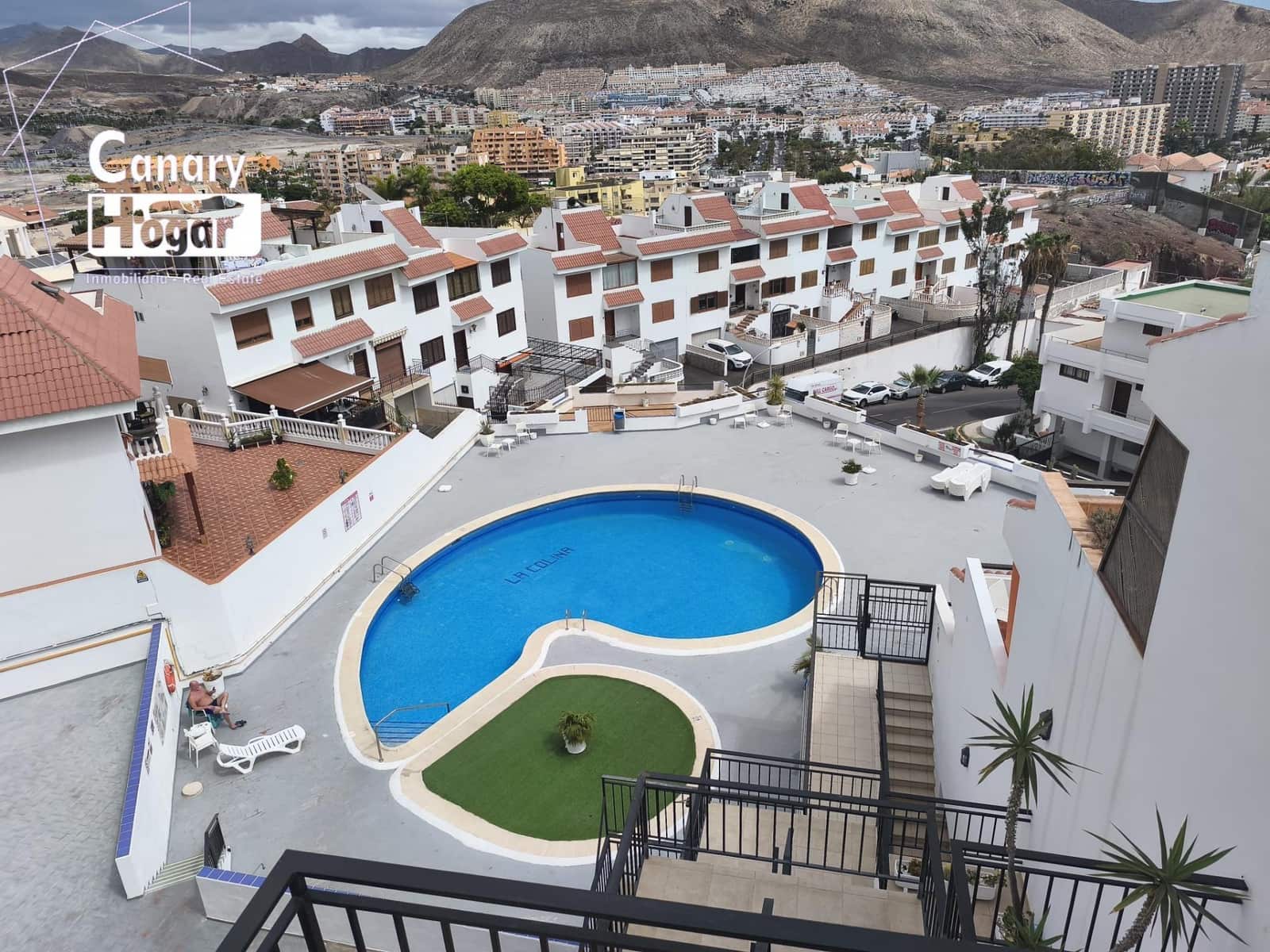 3 soverom Leilighet til salgs i Los Cristianos med svømmebasseng garasje - € 549 000 (Ref: 9266456)