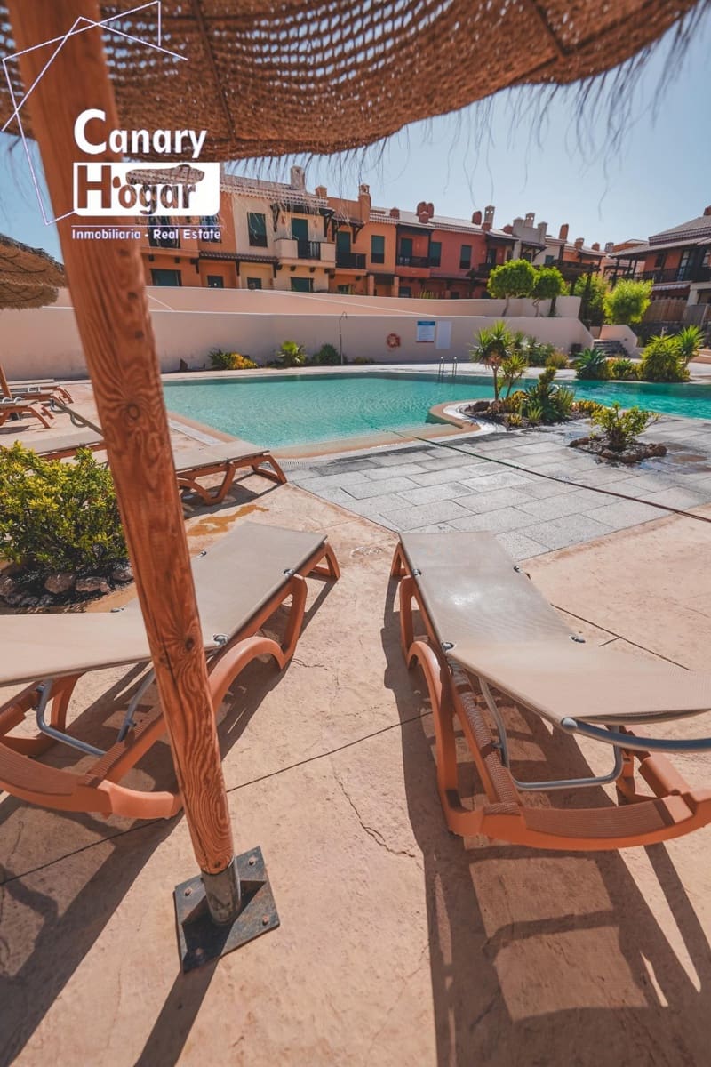 3 bedroom Villa for sale in Golf del Sur with pool - € 530,000 (Ref: 9266457)