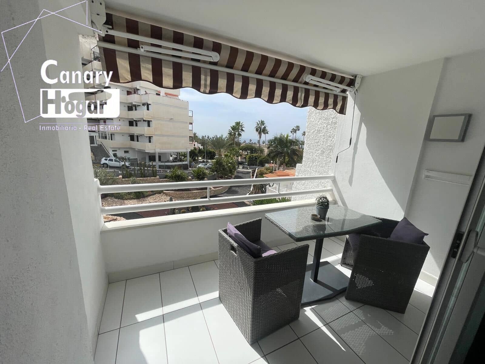 Studio for sale in Costa Adeje with pool - € 260,000 (Ref: 9269837)