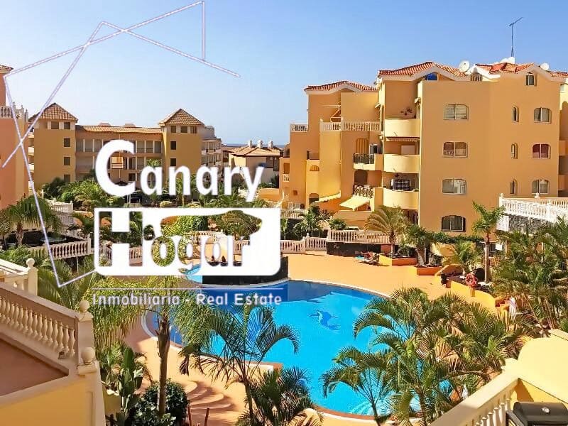 2 soveværelse Penthouse til salg i Los Cristianos med swimmingpool garage - € 750.000 (Ref: 9269838)
