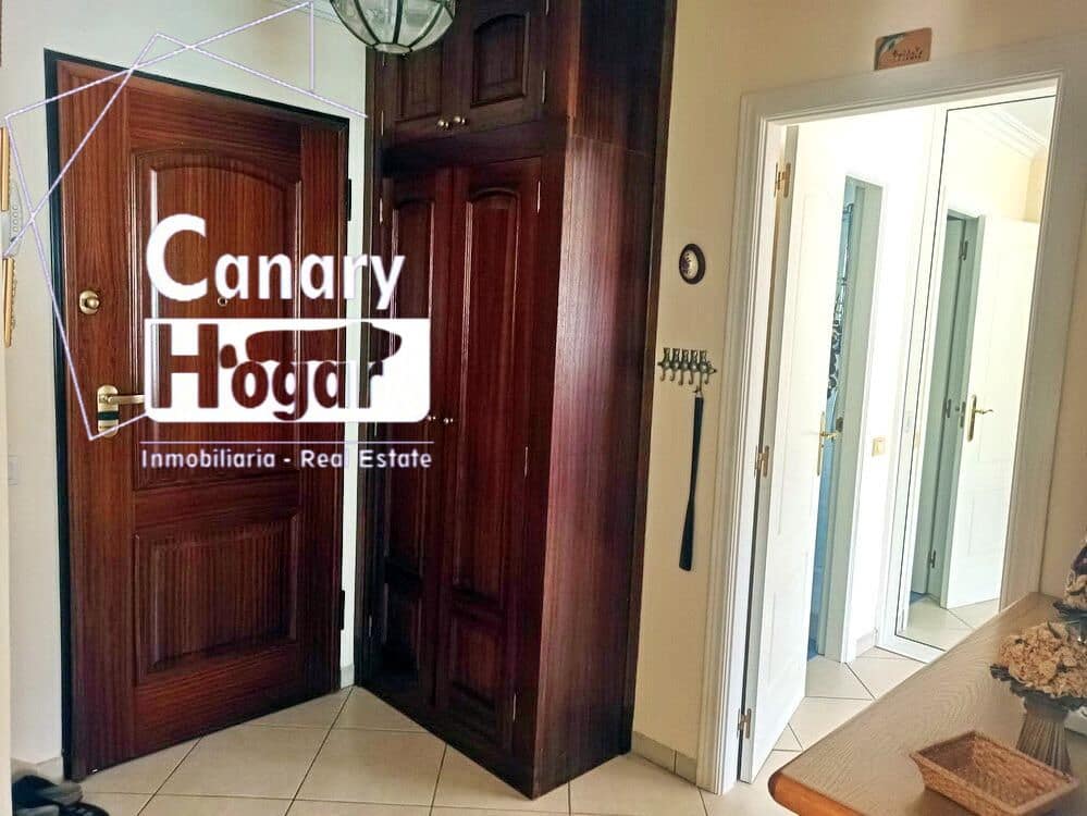 2 soveværelse Penthouse til salg i Los Cristianos med swimmingpool garage - € 750.000 (Ref: 9269838)