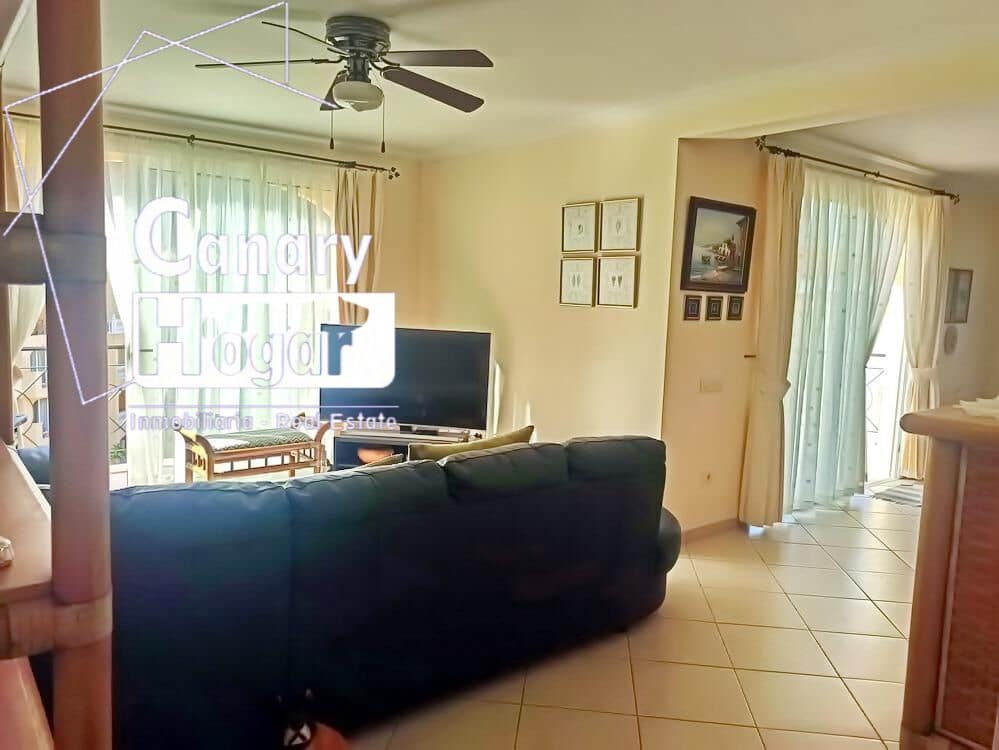 2 soveværelse Penthouse til salg i Los Cristianos med swimmingpool garage - € 750.000 (Ref: 9269838)