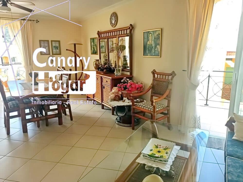 2 soveværelse Penthouse til salg i Los Cristianos med swimmingpool garage - € 750.000 (Ref: 9269838)