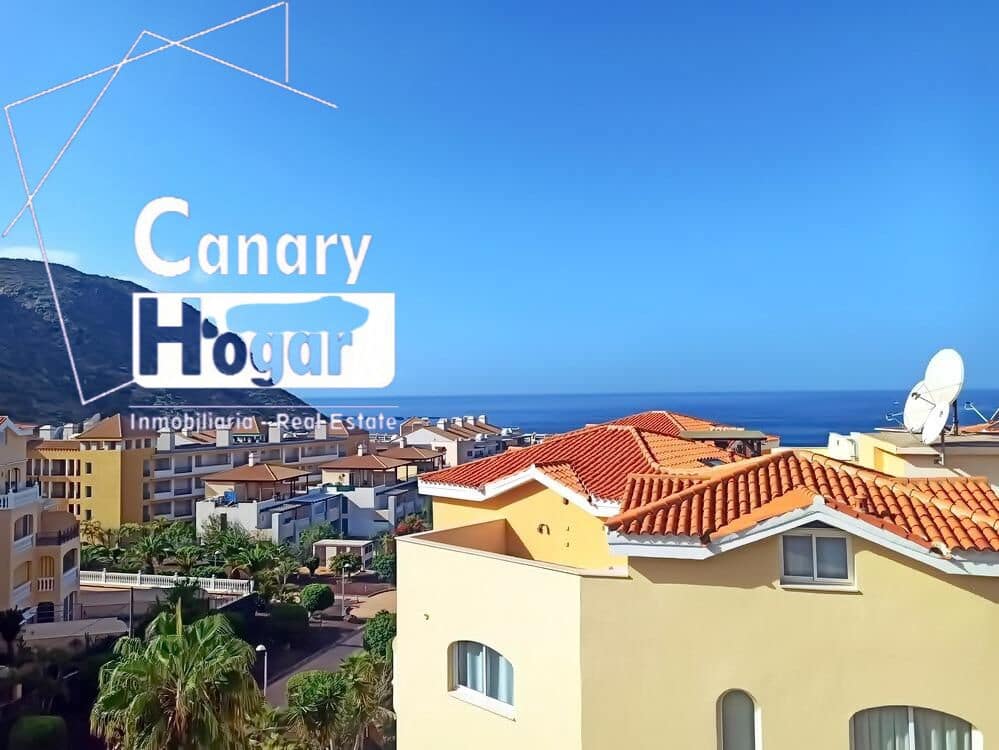 2 soveværelse Penthouse til salg i Los Cristianos med swimmingpool garage - € 750.000 (Ref: 9269838)