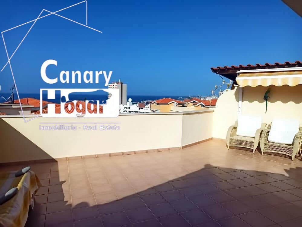 2 soveværelse Penthouse til salg i Los Cristianos med swimmingpool garage - € 750.000 (Ref: 9269838)