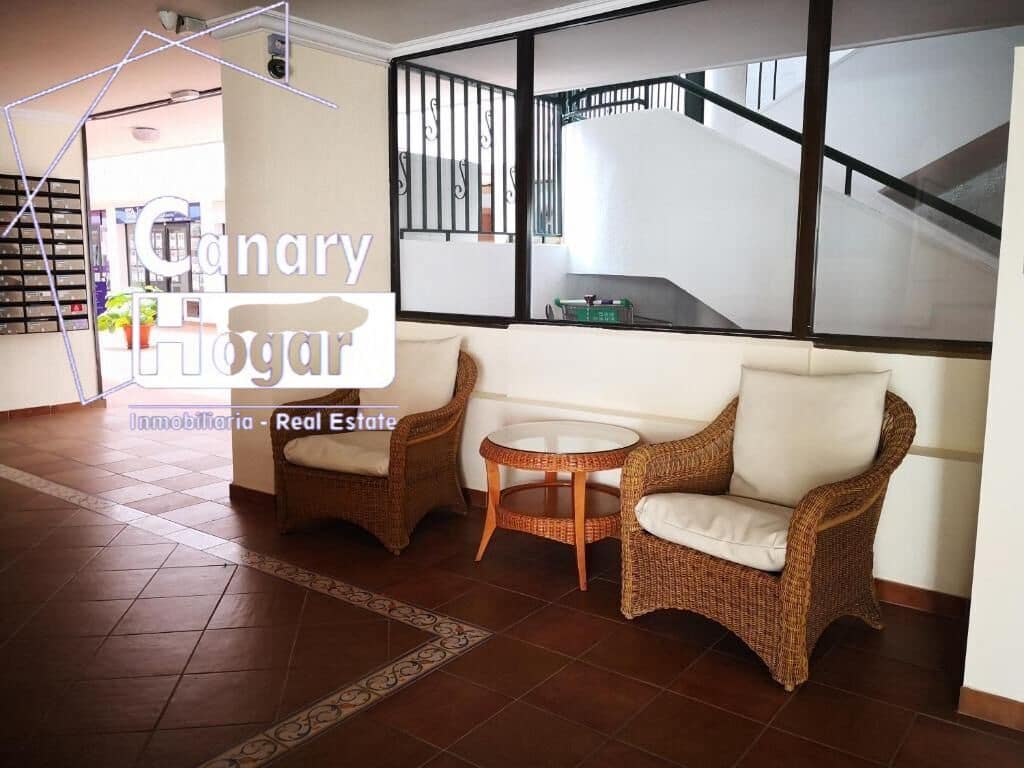 Studio til salg i Los Cristianos med swimmingpool - € 220.000 (Ref: 9310980)