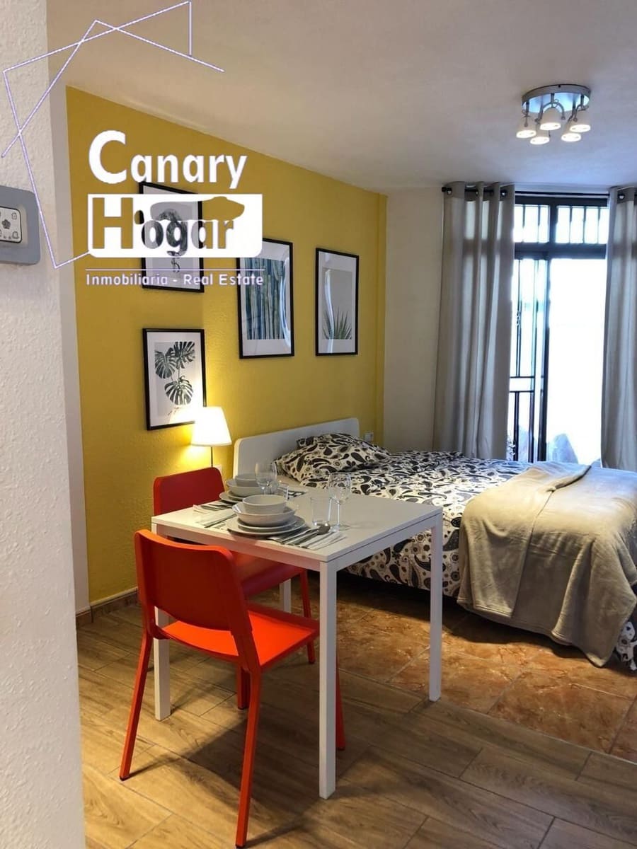 Studio for sale in Los Cristianos with pool - € 220,000 (Ref: 9310980)