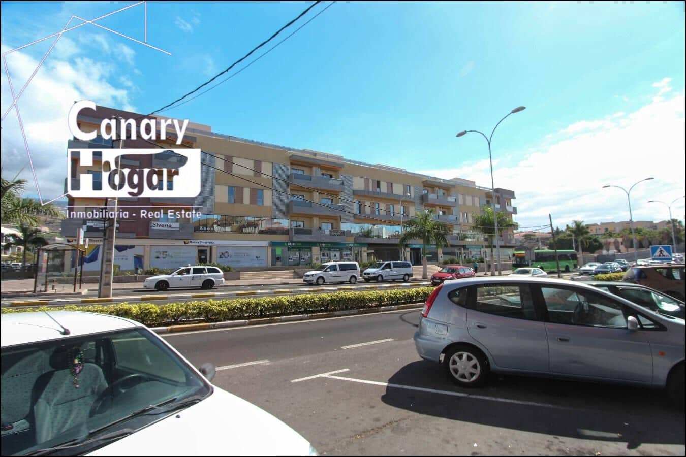 2 bedroom Apartment for sale in Alcala - € 275,000 (Ref: 9317927)