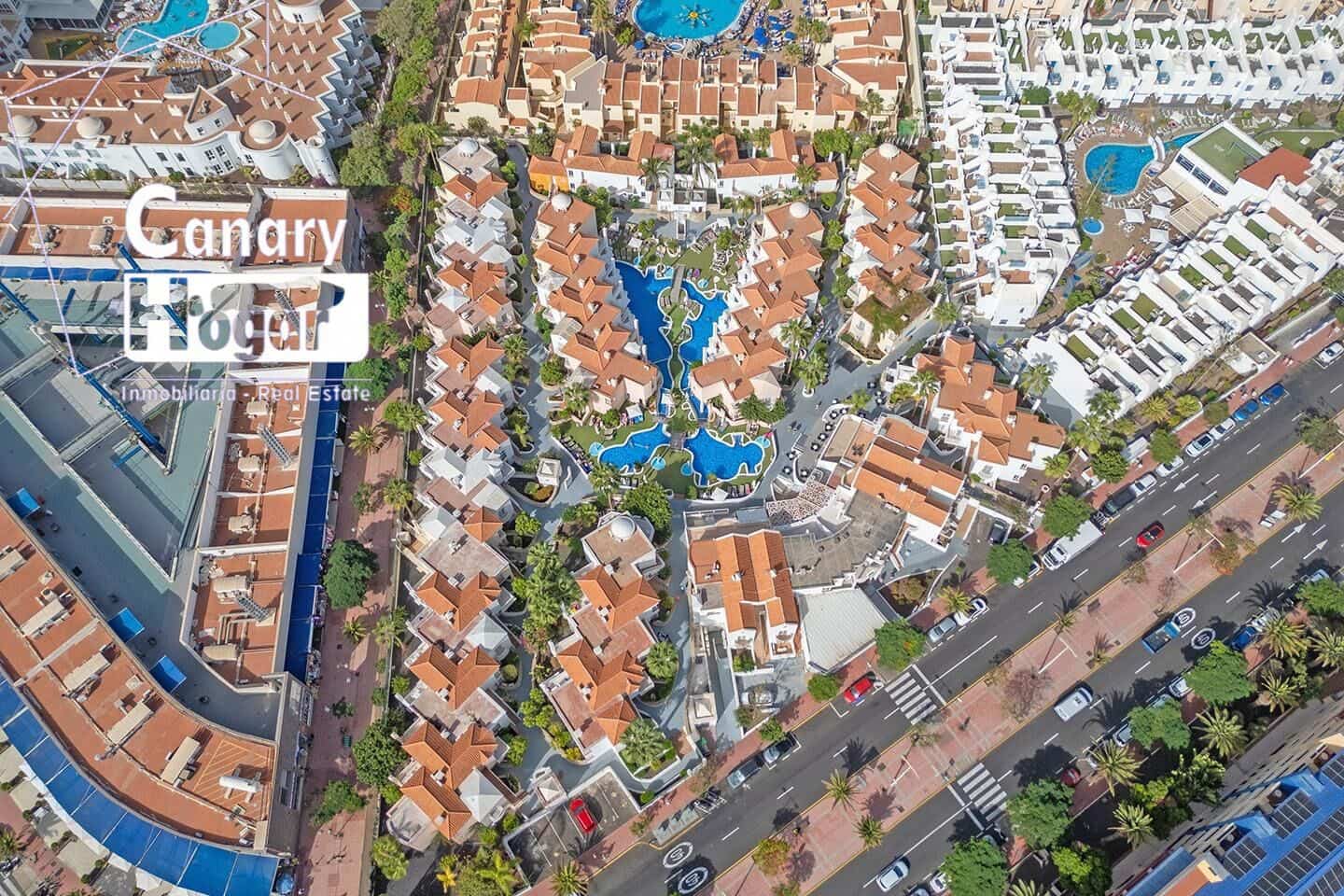 3 sypialnia Penthouse na sprzedaż w Playa Fanabe z basenem - 875 000 € (Ref: 9347429)