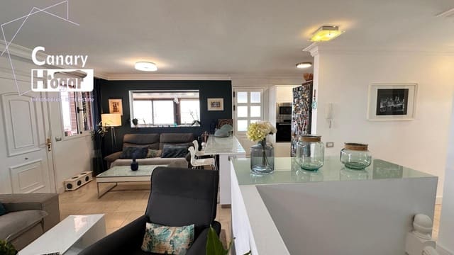 4 chambre Villa/Maison à vendre à El Madroñal, Adeje avec piscine - 630 000 € (Ref: 9349657)