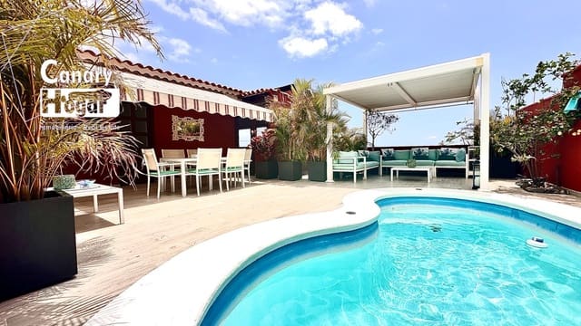 4 chambre Villa/Maison à vendre à El Madroñal, Adeje avec piscine - 630 000 € (Ref: 9349657)
