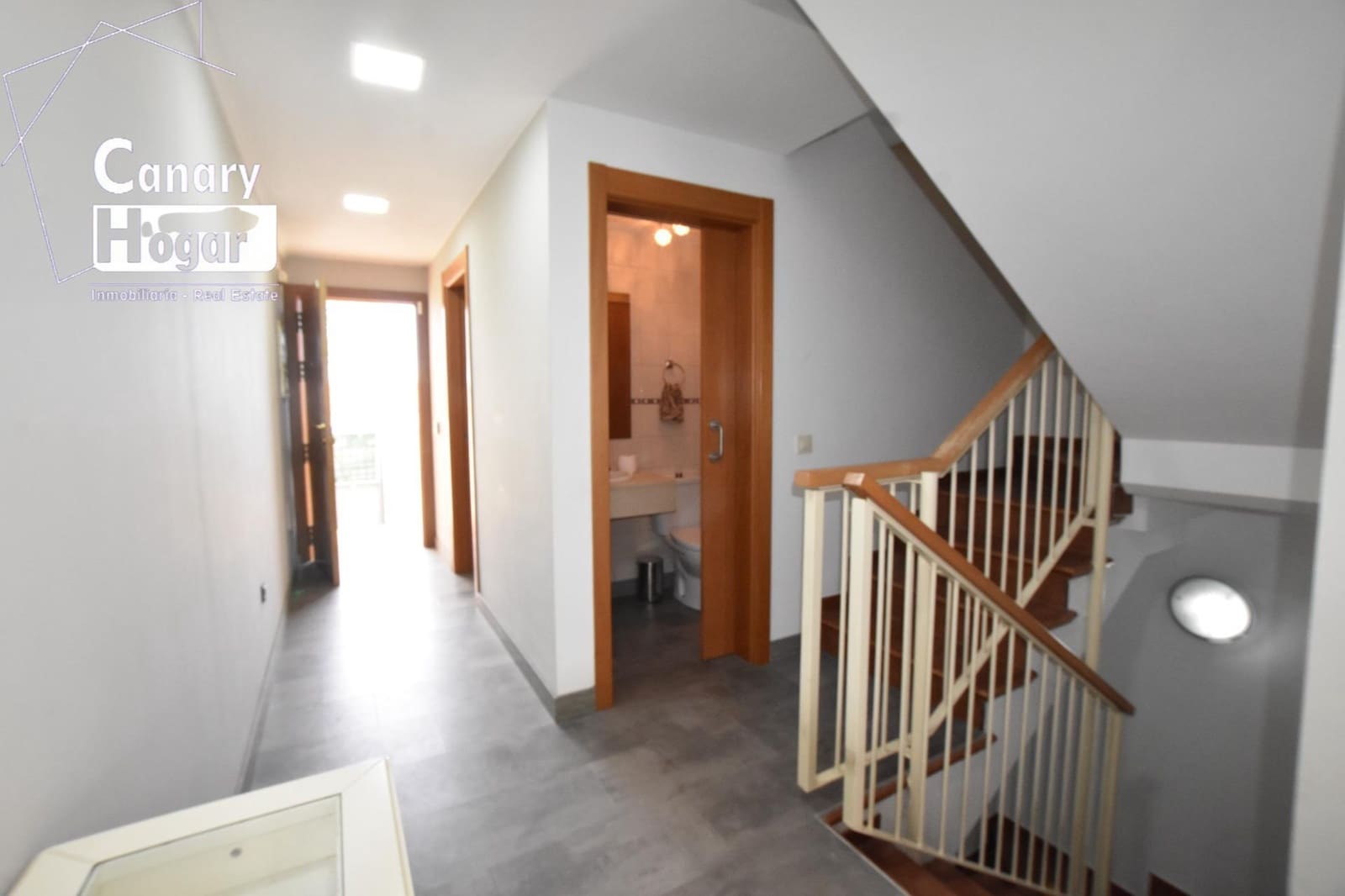 3 slaapkamer Rijtjeshuis te koop in El Madronal met zwembad garage - € 470.000 (Ref: 9375409)