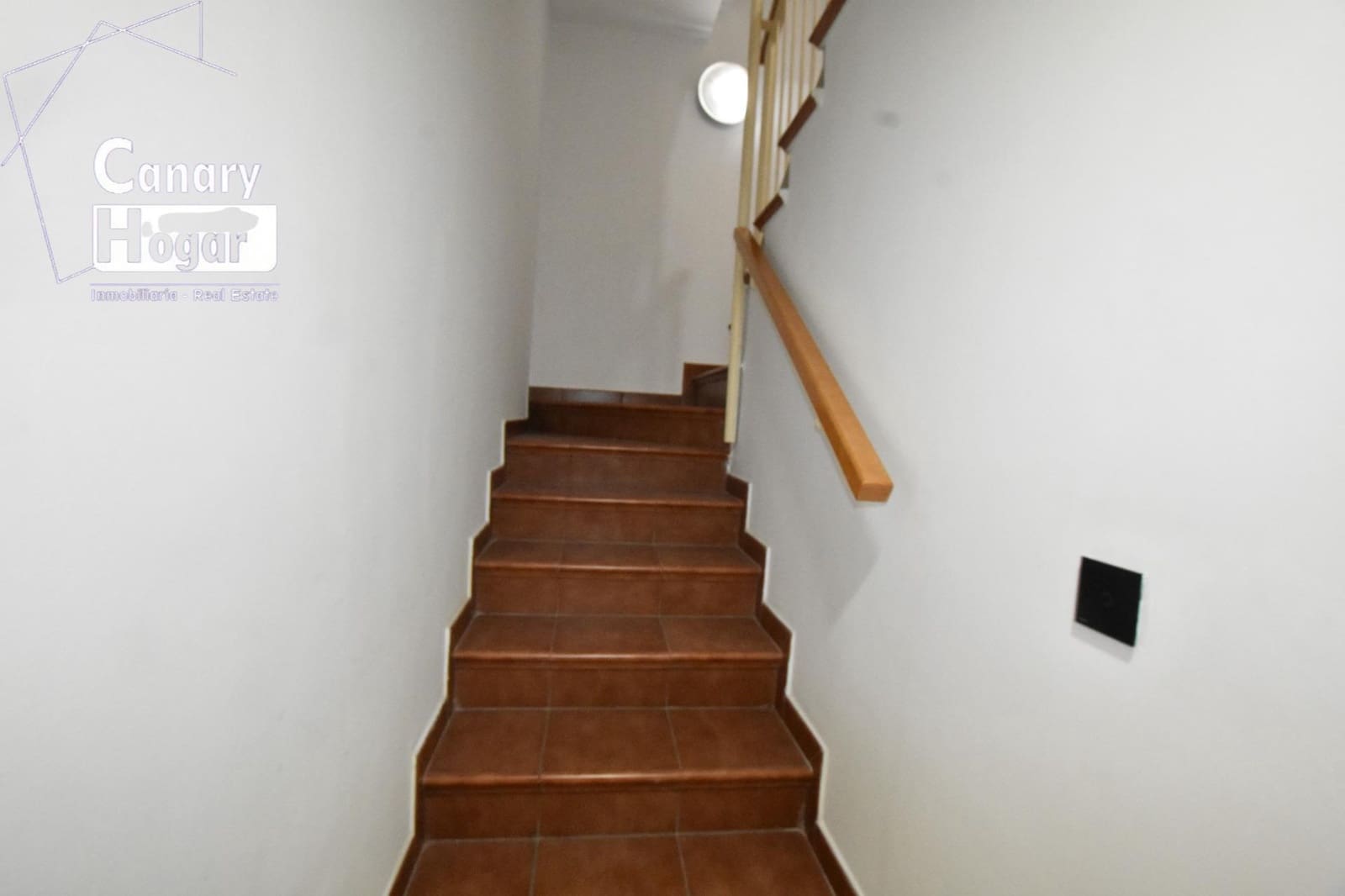 3 slaapkamer Rijtjeshuis te koop in El Madronal met zwembad garage - € 470.000 (Ref: 9375409)