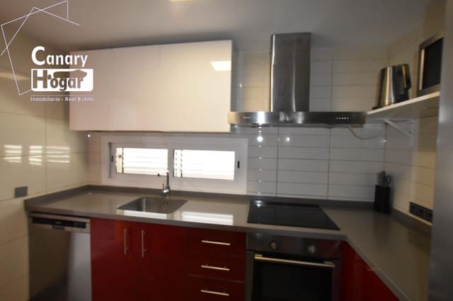 3 slaapkamer Rijtjeshuis te koop in El Madroñal, Adeje met zwembad garage - € 470.000 (Ref: 9375409)