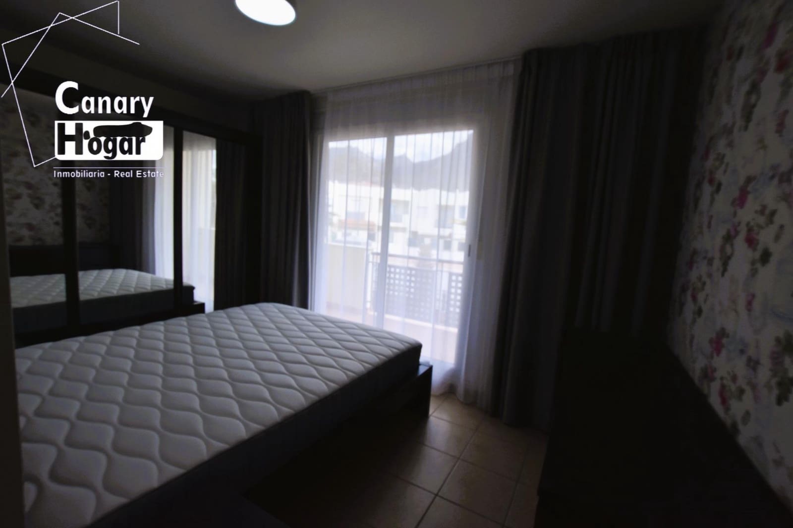 3 slaapkamer Rijtjeshuis te koop in El Madronal met zwembad garage - € 470.000 (Ref: 9375409)