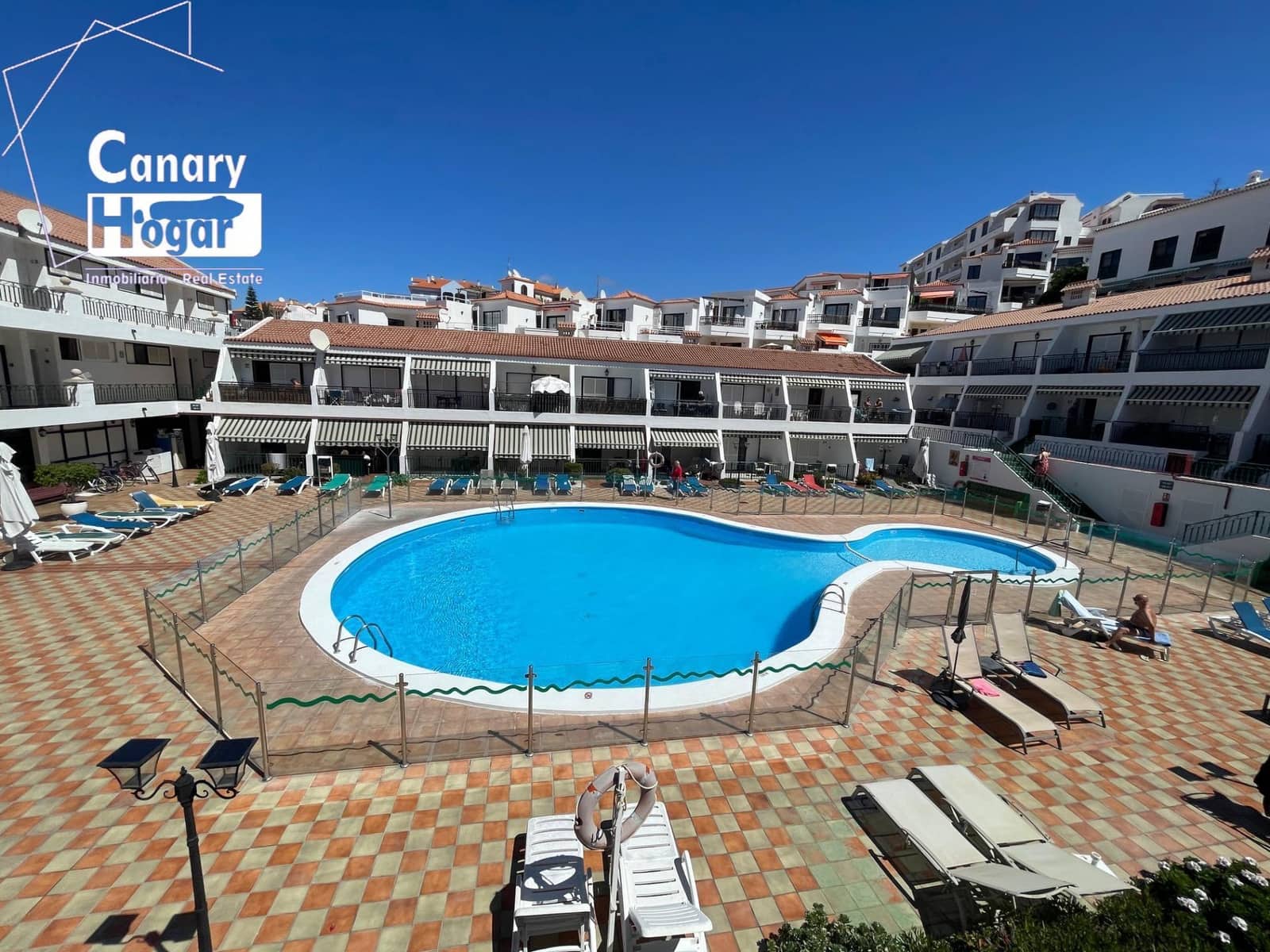 1 chambre Appartement à vendre à Los Cristianos avec piscine - 249 000 € (Ref: 9375410)