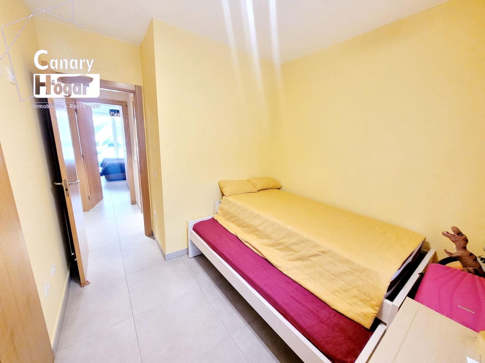 2 bedroom Apartment for sale in Adeje with pool - € 350,000 (Ref: 9385714)