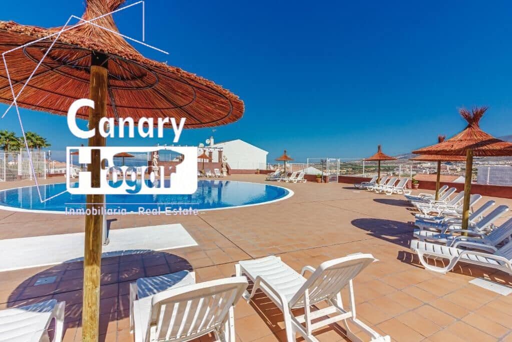 2 bedroom Apartment for sale in Costa Adeje with pool - € 370,000 (Ref: 9390992)