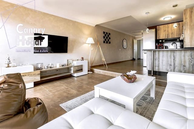 2 bedroom Apartment for sale in Torviscas Centro y Alto, Adeje with pool - € 370,000 (Ref: 9390992)