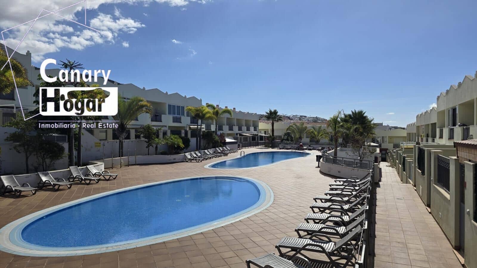 2 bedroom Apartment for sale in Costa Adeje with pool - € 345,000 (Ref: 9390992)