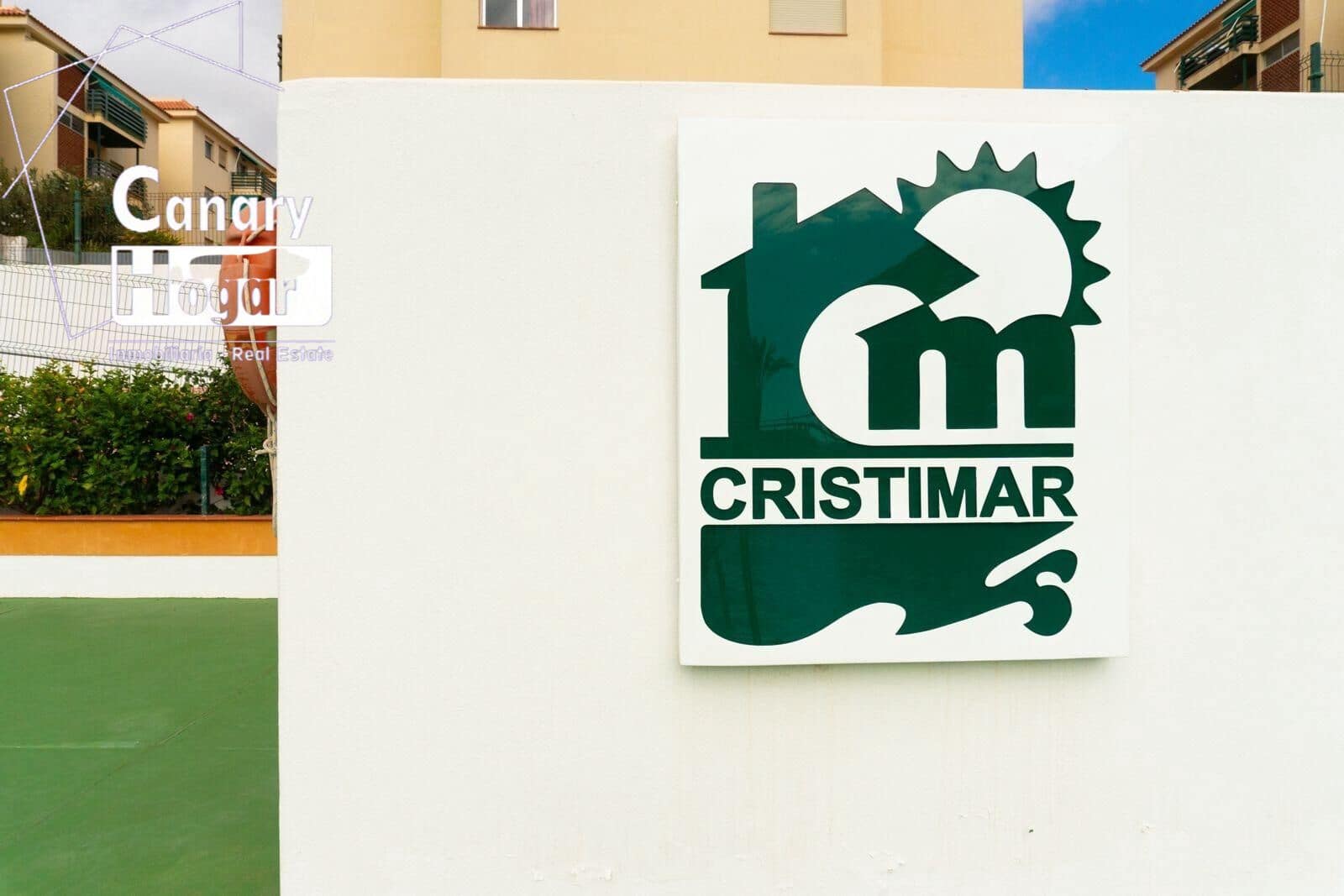 3 bedroom Apartment for sale in Los Cristianos with pool garage - € 441,000 (Ref: 9396102)