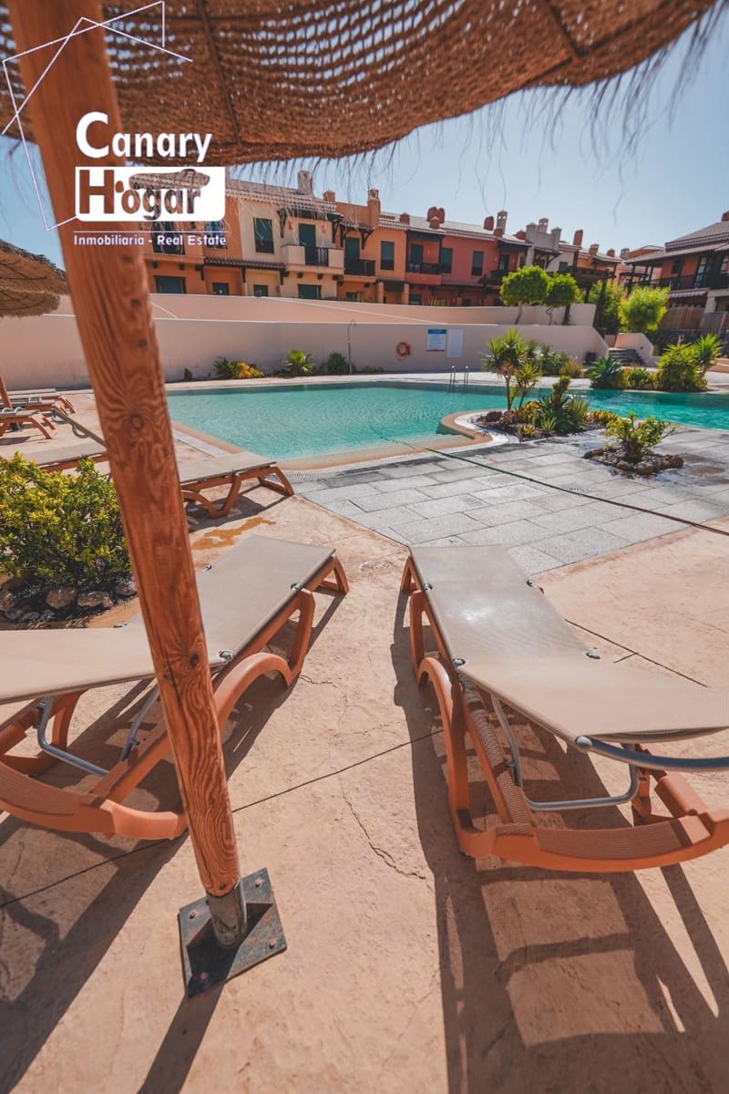 3 bedroom Villa for sale in Golf del Sur with pool - € 540,000 (Ref: 9431143)