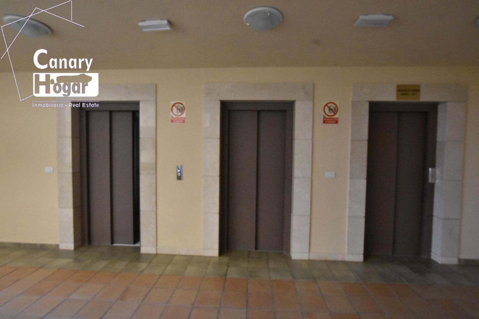 1 chambre Appartement à vendre à Playa del Duque avec piscine - 420 000 € (Ref: 9449407)