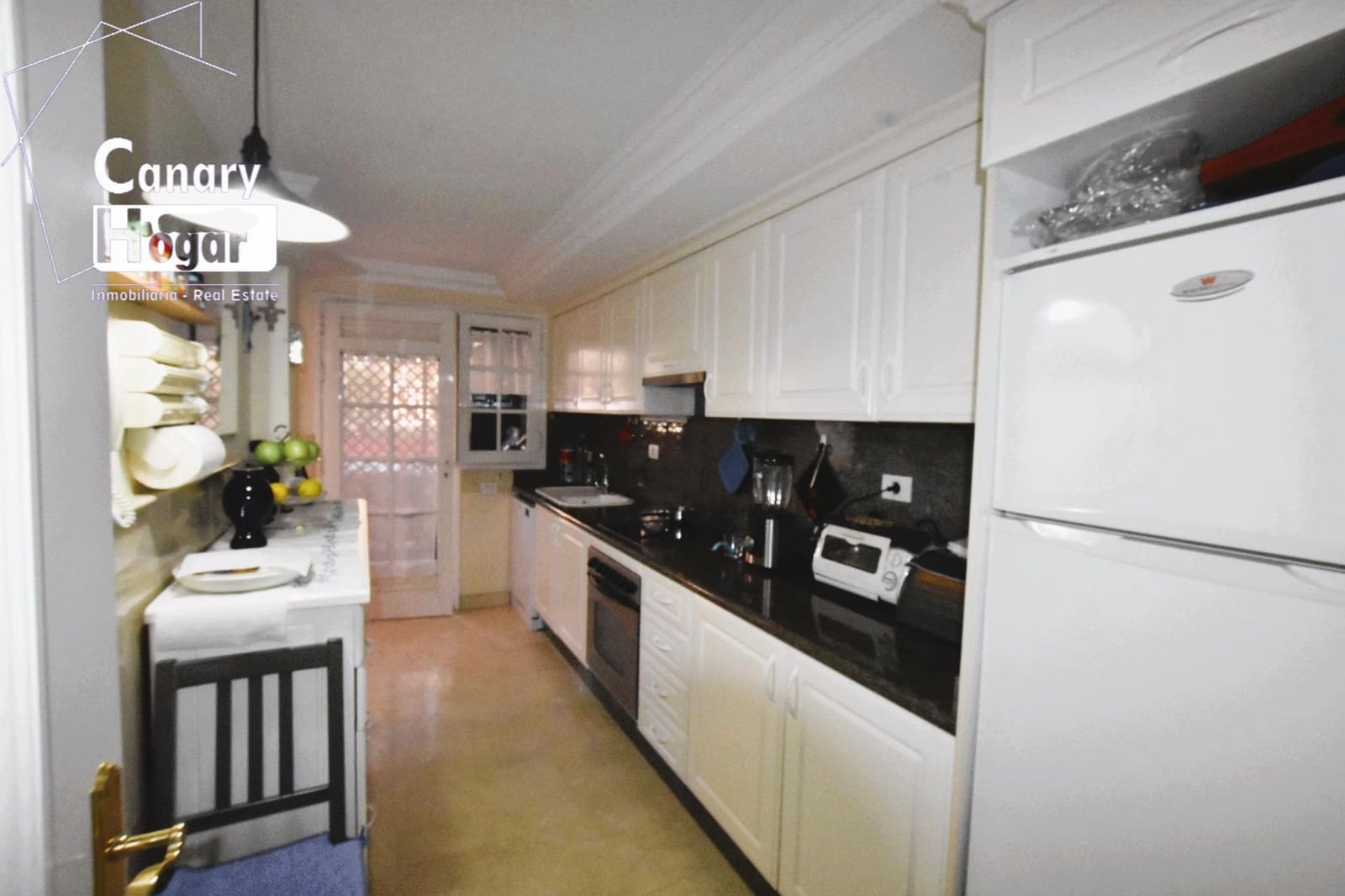 1 chambre Appartement à vendre à Playa del Duque avec piscine - 420 000 € (Ref: 9449407)