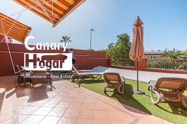 3 slaapkamer Villa te koop in Playa del Duque, Adeje met zwembad garage - € 1.120.000 (Ref: 9462458)