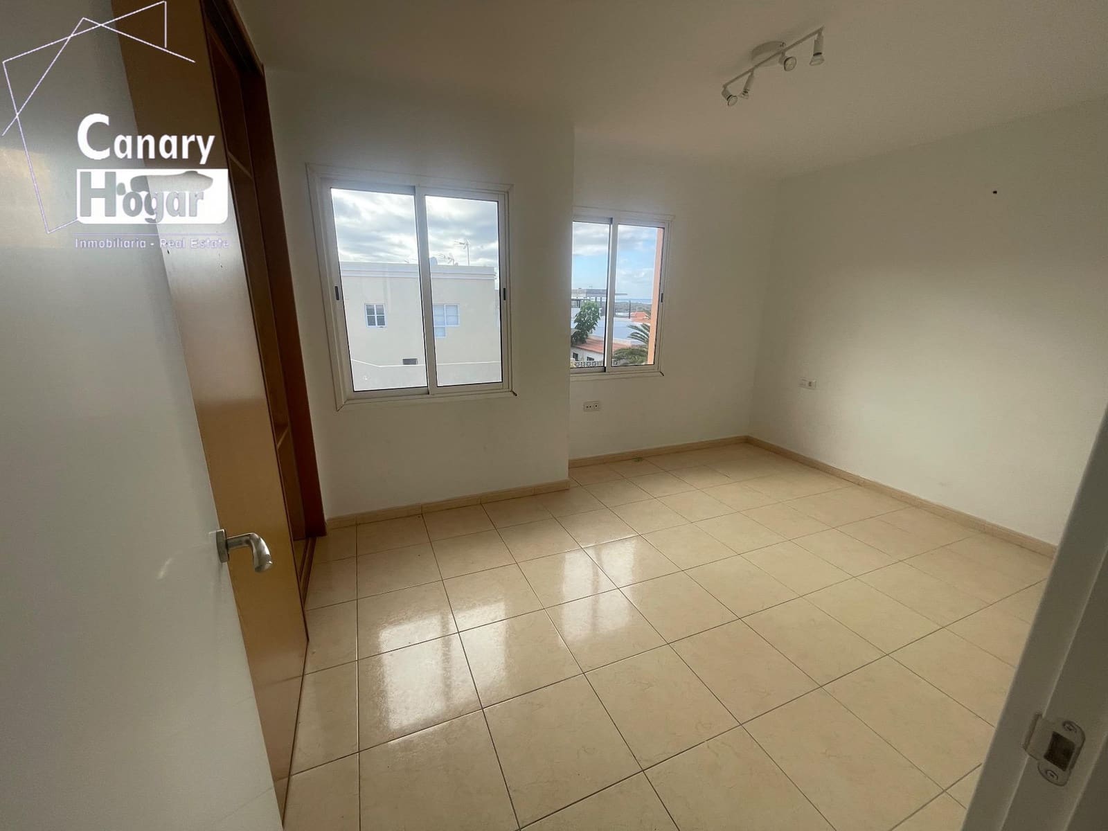 Adosado de 2 habitaciones en Palm-Mar en venta con piscina - 457.000 € (Ref: 9462459)