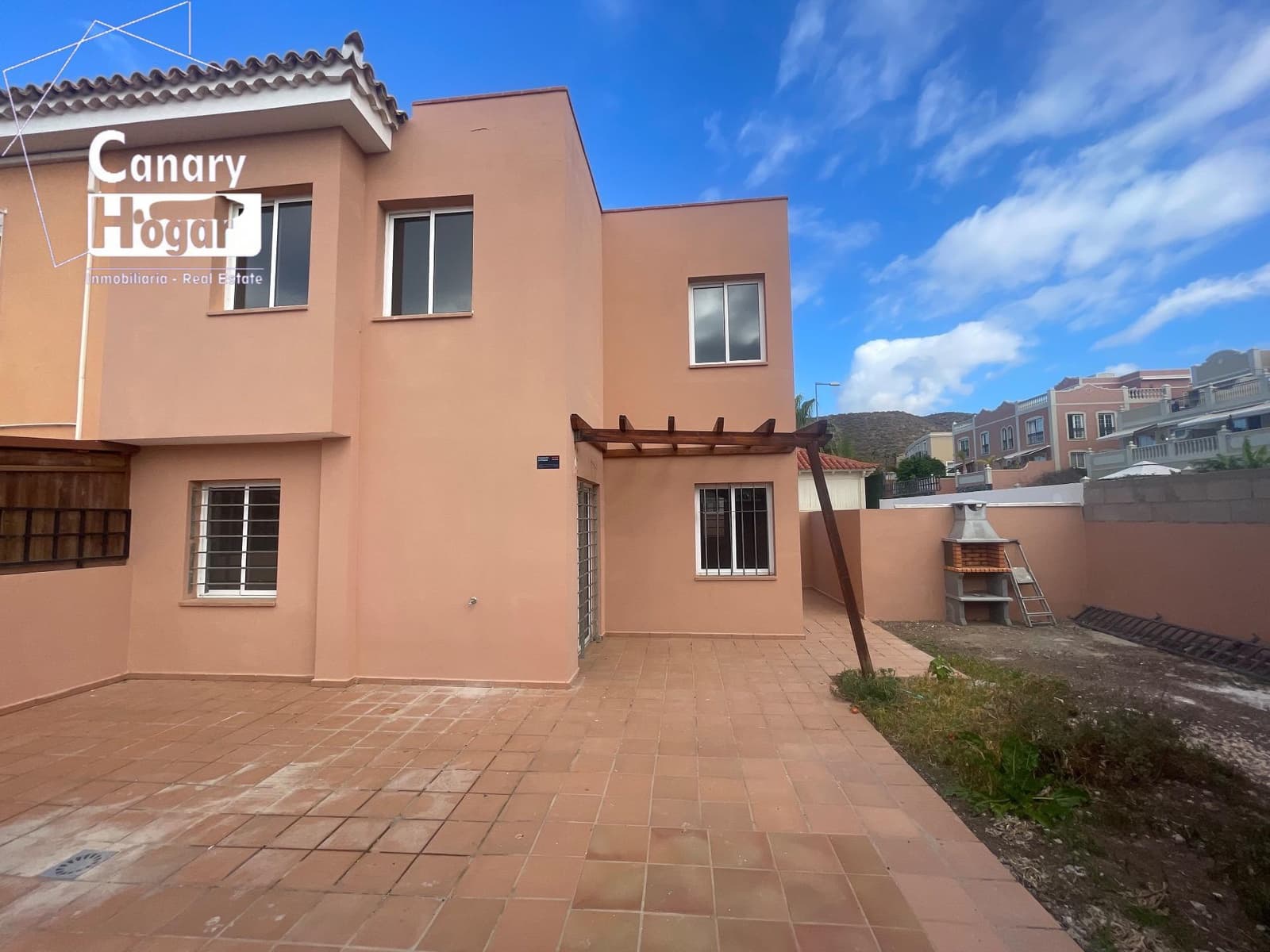 Adosado de 2 habitaciones en Palm-Mar en venta con piscina - 457.000 € (Ref: 9462459)