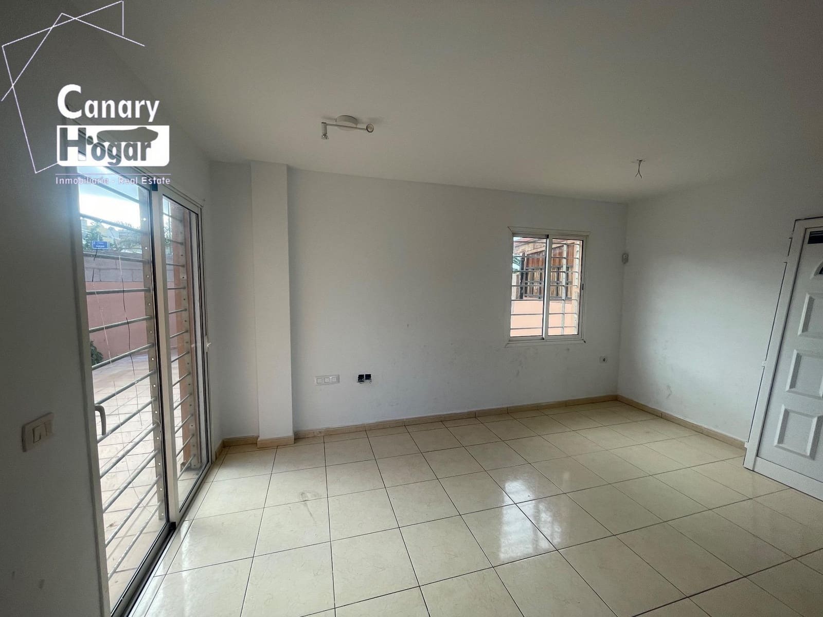 Adosado de 2 habitaciones en Palm-Mar en venta con piscina - 457.000 € (Ref: 9462459)