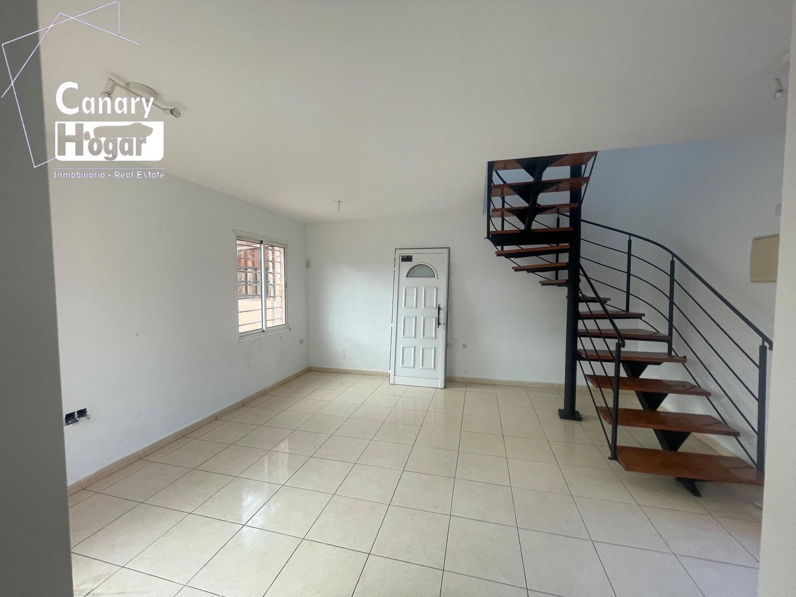 Adosado de 2 habitaciones en Palm-Mar en venta con piscina - 457.000 € (Ref: 9462459)