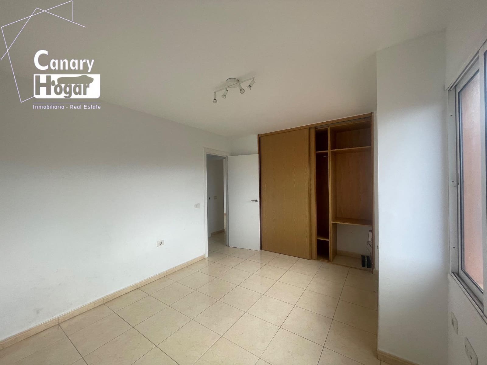 Adosado de 2 habitaciones en Palm-Mar en venta con piscina - 457.000 € (Ref: 9462459)