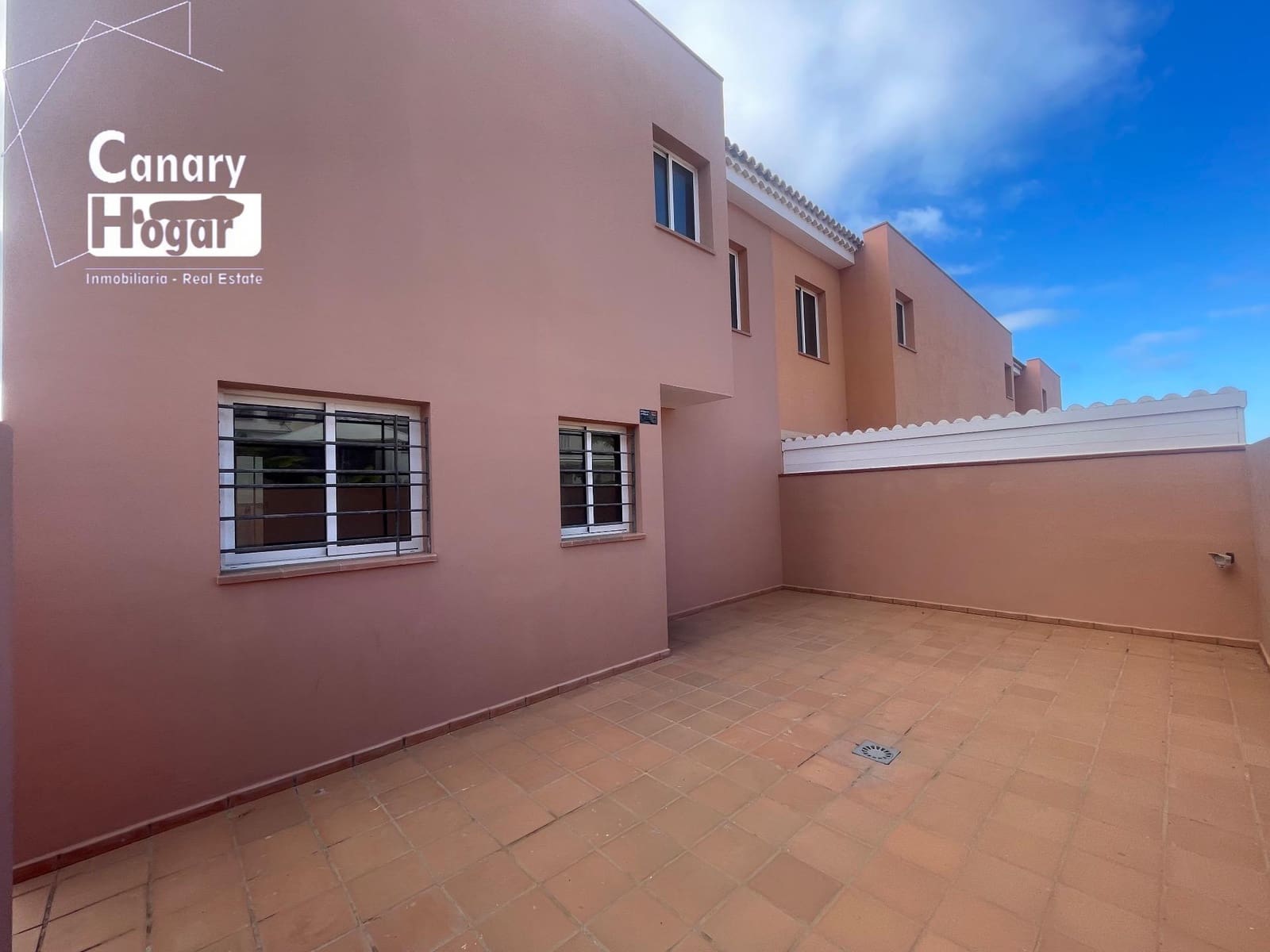 Adosado de 2 habitaciones en Palm-Mar en venta con piscina - 457.000 € (Ref: 9462459)