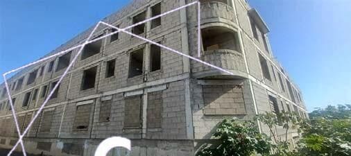 Kaupallinen myytävänä paikassa San Cristobal de La Laguna - 3 000 000 € (Ref: 9479193)