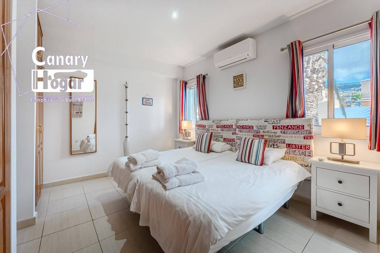 6 soverom Villa til salgs i Puerto Santiago med svømmebasseng garasje - € 1 280 000 (Ref: 9491516)