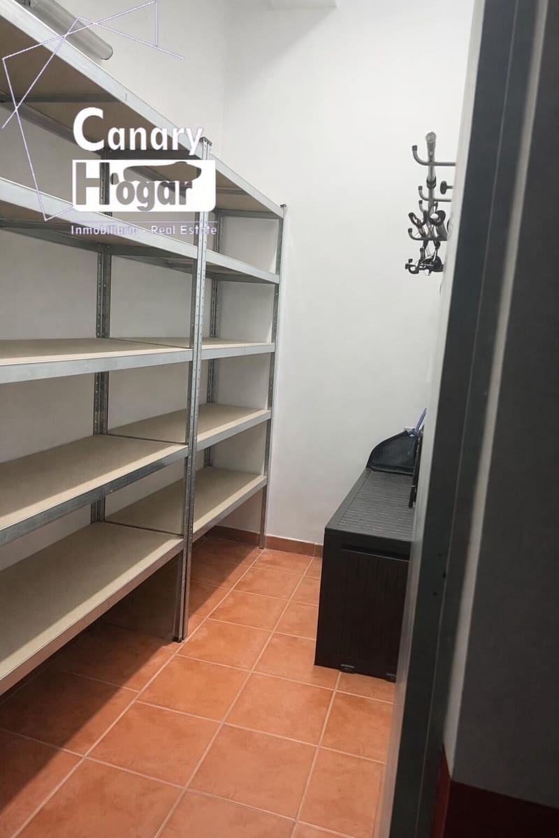 2 slaapkamer Appartement te koop in La Caleta Adeje met zwembad - € 995.000 (Ref: 9495379)