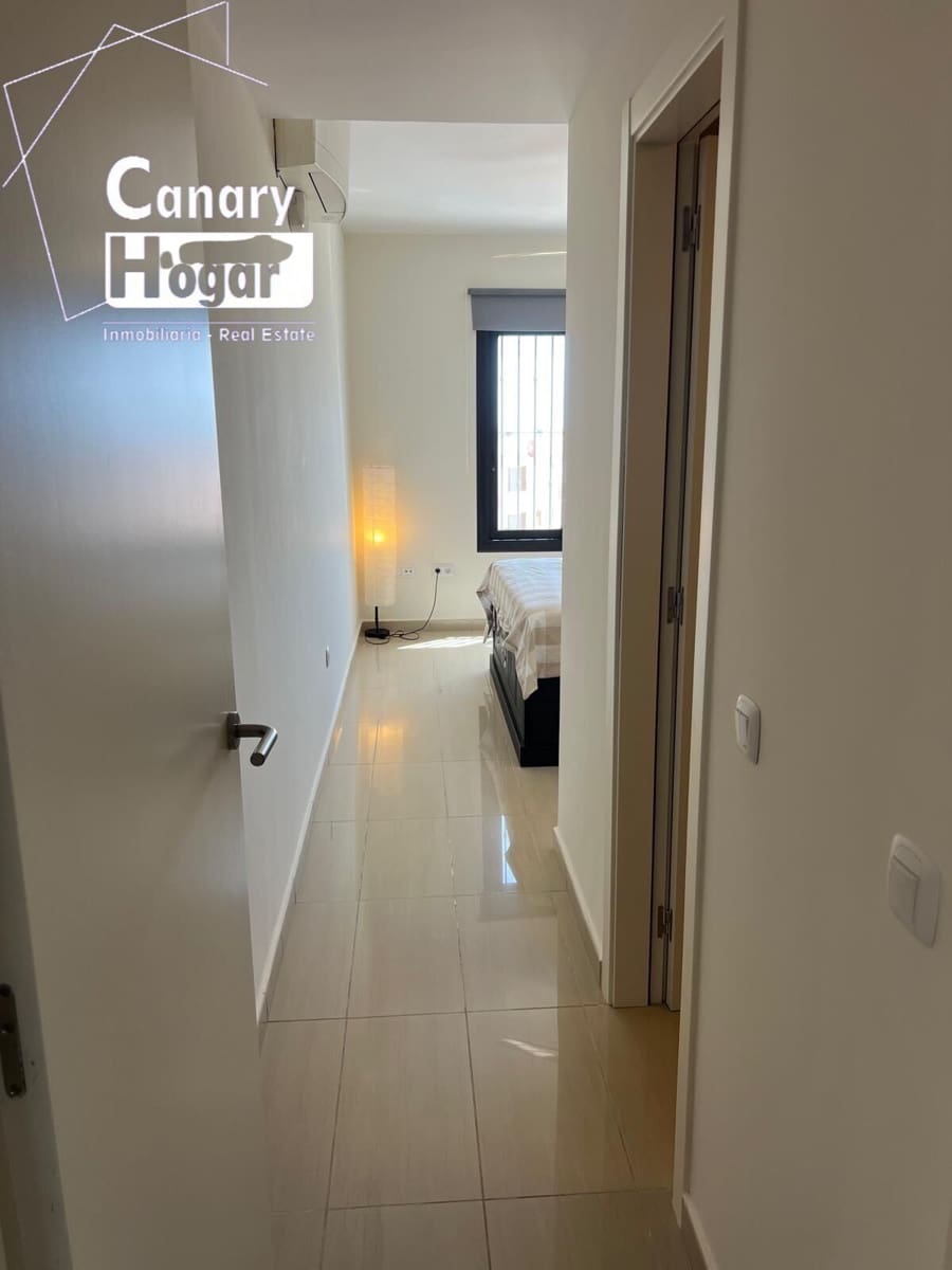 2 slaapkamer Appartement te koop in El Madronal met zwembad - € 329.000 (Ref: 9509041)