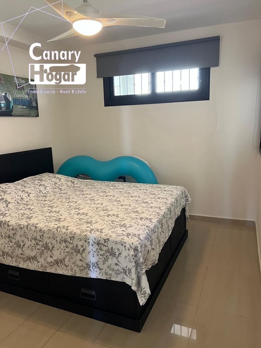 2 slaapkamer Appartement te koop in El Madronal met zwembad - € 329.000 (Ref: 9509041)