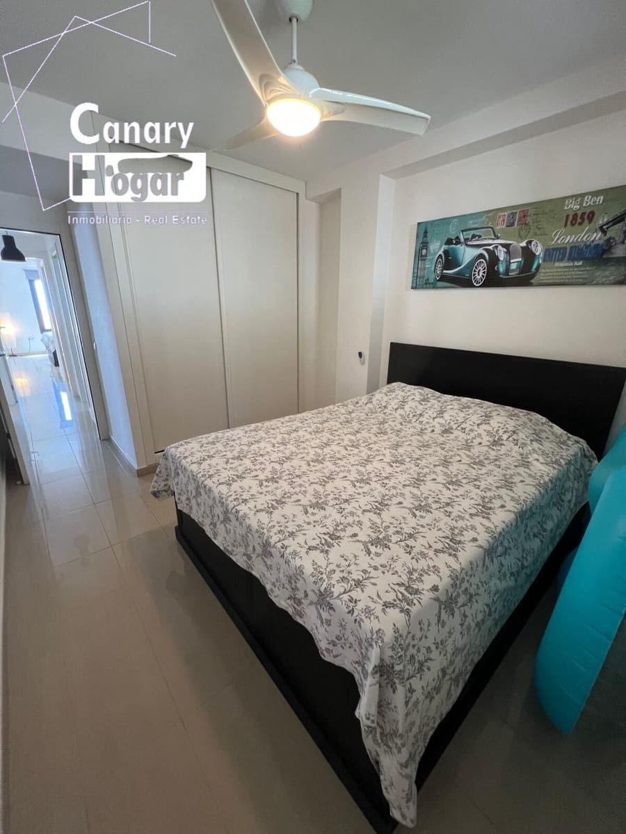 2 slaapkamer Appartement te koop in El Madronal met zwembad - € 329.000 (Ref: 9509041)